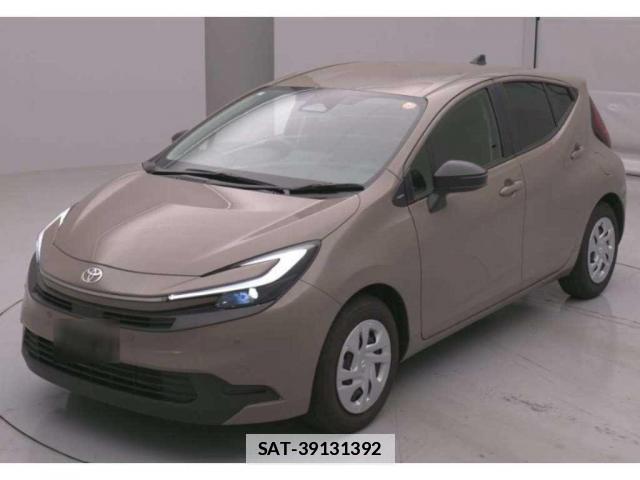 Toyota AQUA 2025-11 7914894-0