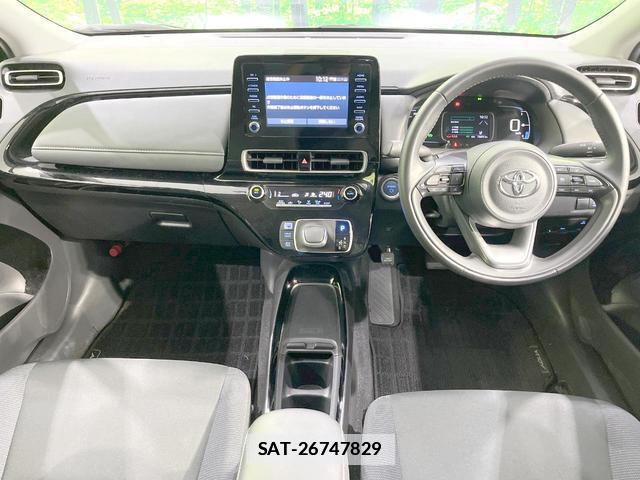 Toyota AQUA 2021-07 7914952-1