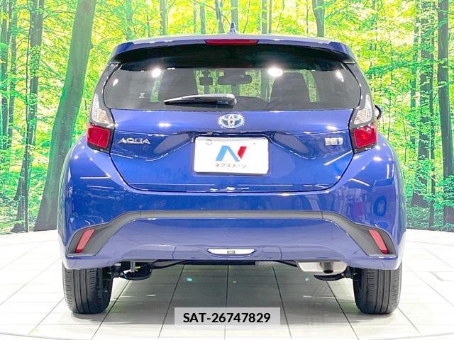 Toyota AQUA 2021-07 7914952-14