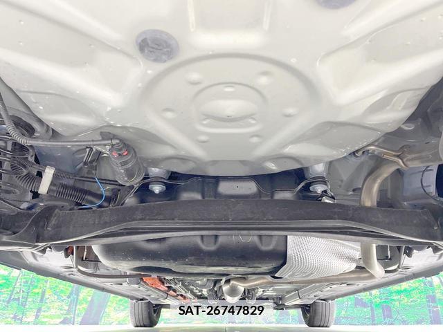 Toyota AQUA 2021-07 7914952-18