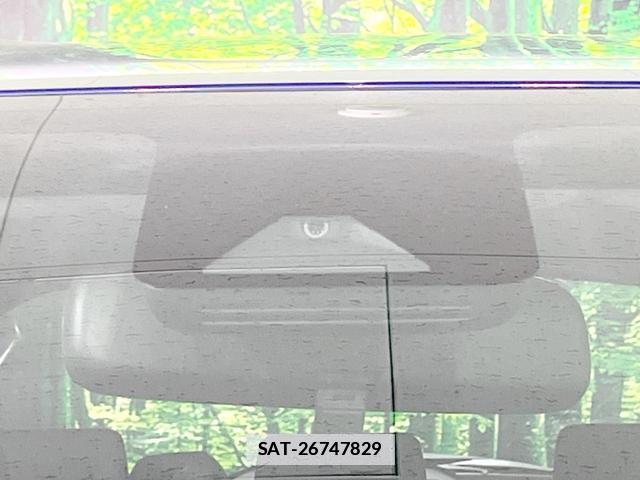Toyota AQUA 2021-07 7914952-4