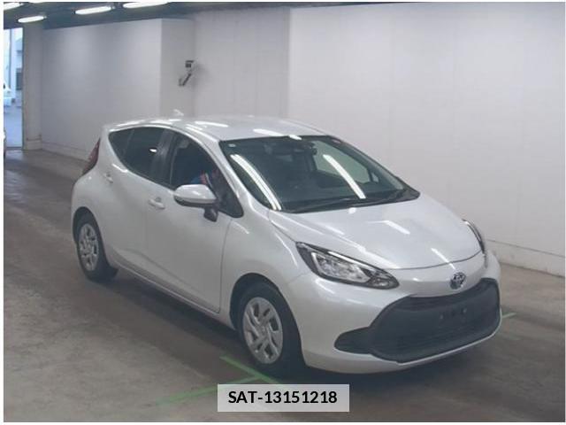 Toyota AQUA 2023-05 7916102-0