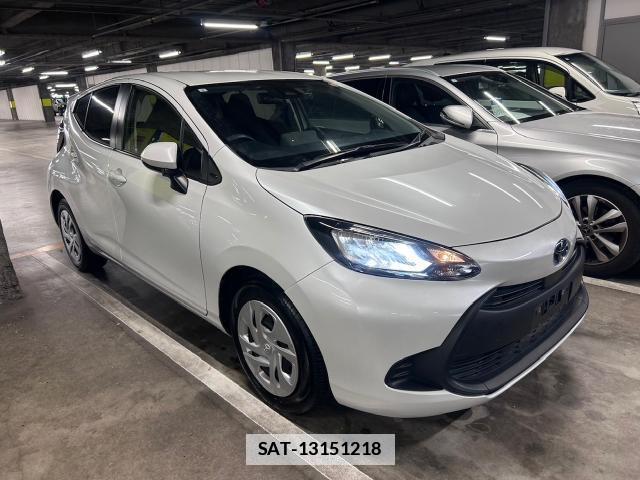 Toyota AQUA 2023-05 7916102-6