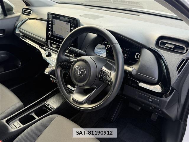 Toyota AQUA 2024-07 7916169-13