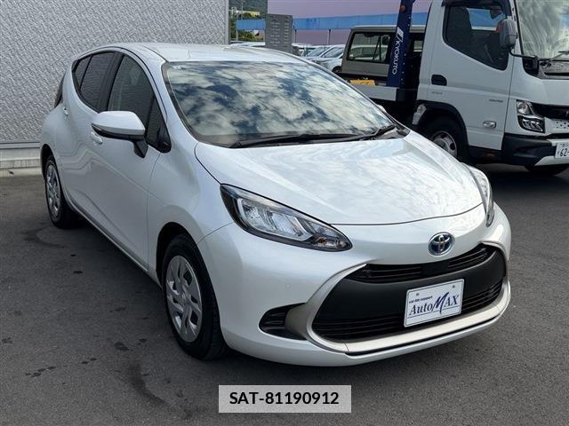 Toyota AQUA 2024-07 7916169-5