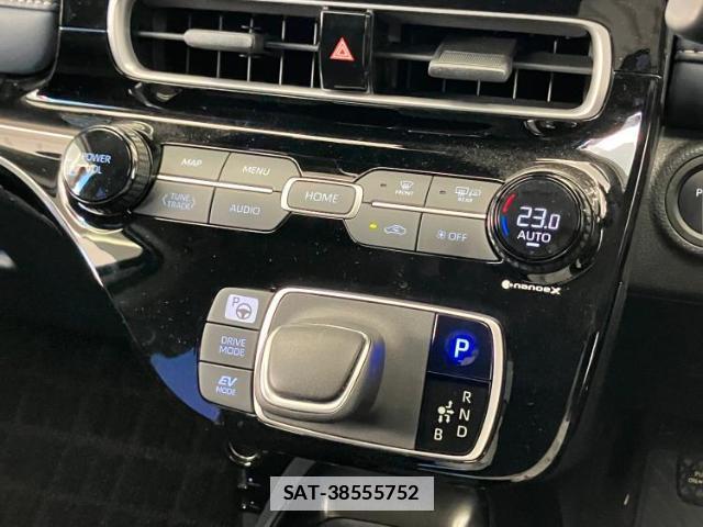 Toyota AQUA 2025-05 7916846-13