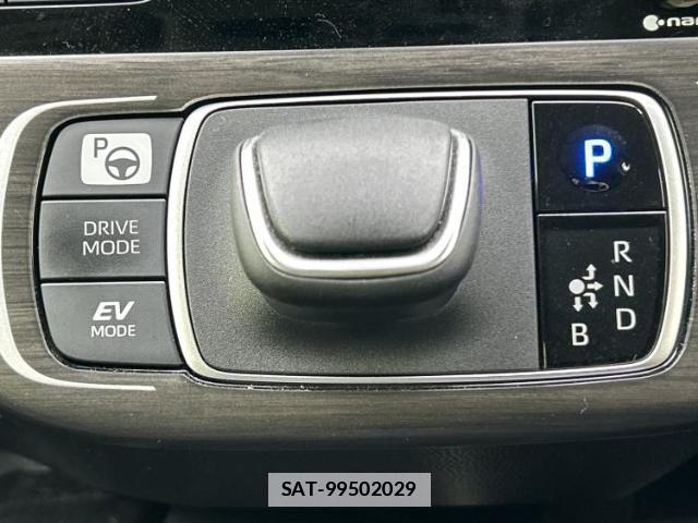 Toyota AQUA 2021-12 7916910-16