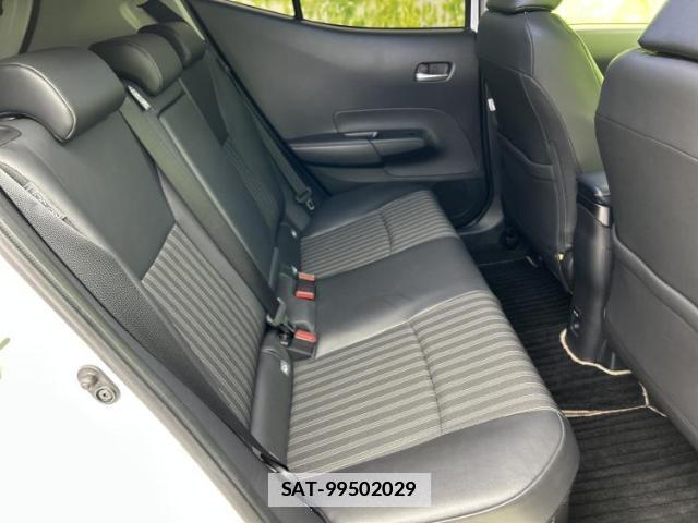 Toyota AQUA 2021-12 7916910-4