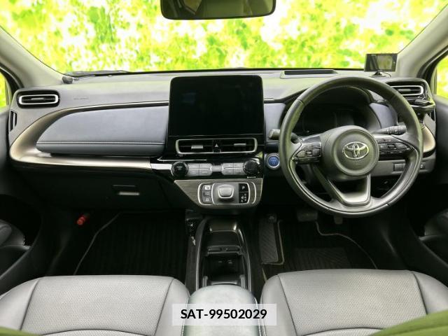 Toyota AQUA 2021-12 7916910-7