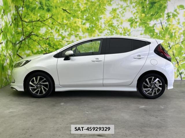Toyota AQUA 2025-07 7917039-1