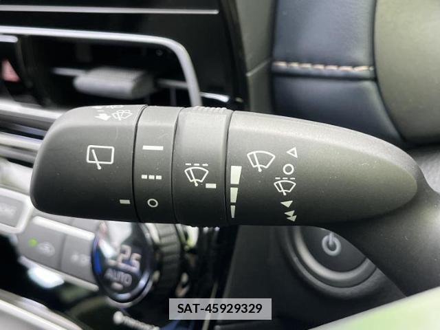 Toyota AQUA 2025-07 7917039-14
