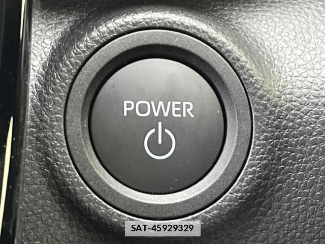 Toyota AQUA 2025-07 7917039-17
