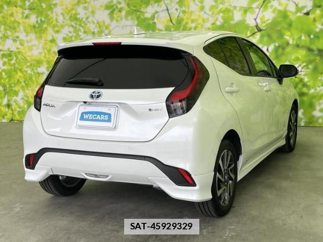Toyota AQUA 2025-07 7917039-2