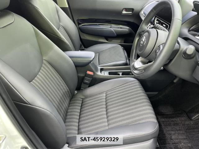 Toyota AQUA 2025-07 7917039-3