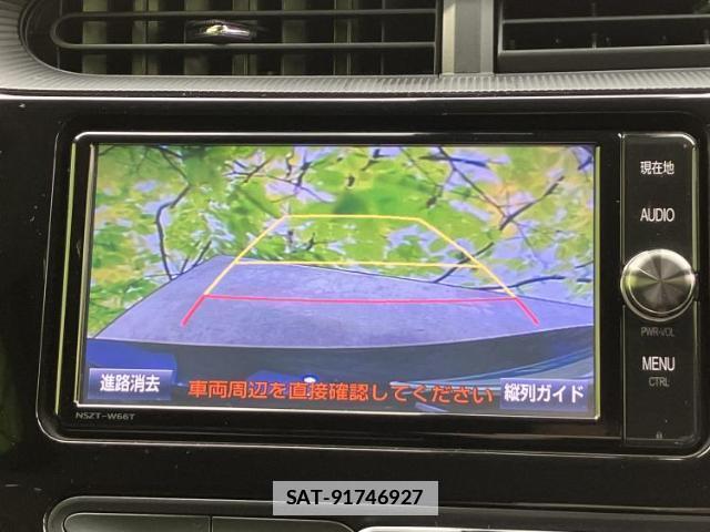 Toyota AQUA 2018-01 7917147-11