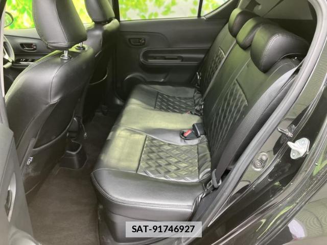 Toyota AQUA 2018-01 7917147-7