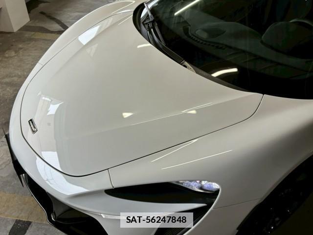 McLaren Artura 2023-06 7914609-13