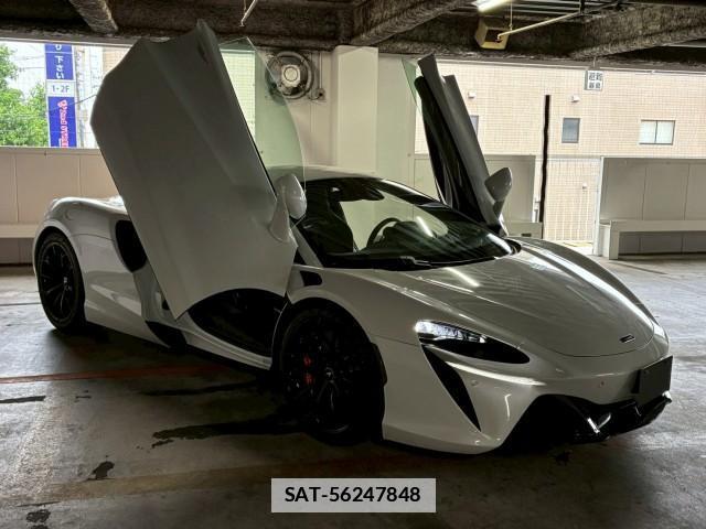 McLaren Artura 2023-06 7914609-4