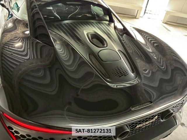 McLaren Artura 2025-04 7914610-13