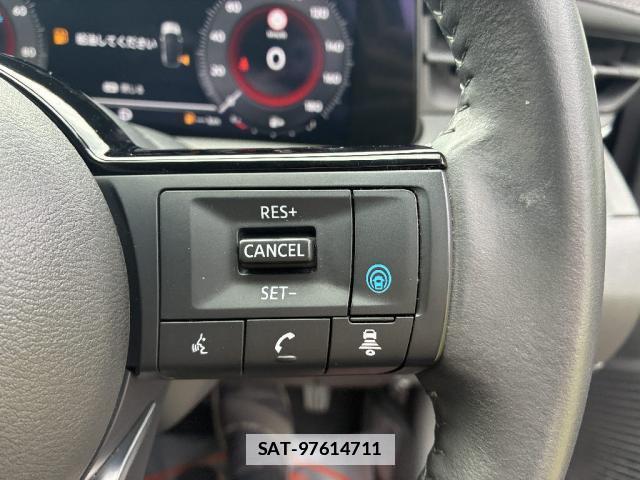 Nissan AURA 2021-10 7913972-14
