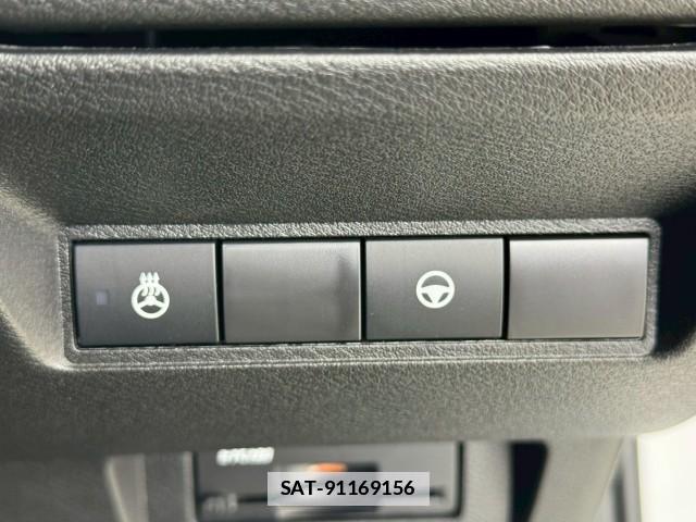 Nissan AURA 2025-07 7915798-19