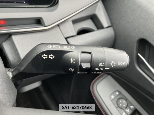 Nissan AURA 2022-04 7916781-13