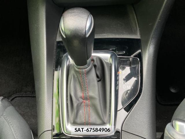 Mazda AXELA SPORT 2014-09 7917226-17