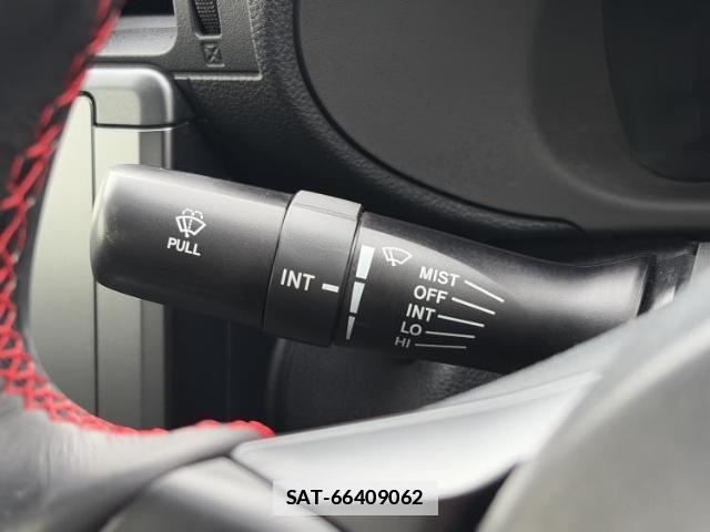 Subaru BRZ 2021-12 7913705-13