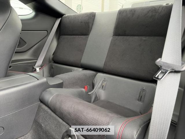 Subaru BRZ 2021-12 7913705-7