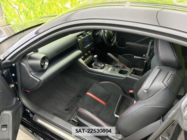 Subaru BRZ 2021-10 7915527-4