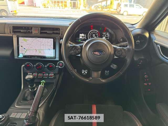Subaru BRZ 2022-04 7917382-1