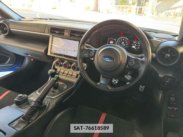 Subaru BRZ 2022-04 7917382-4