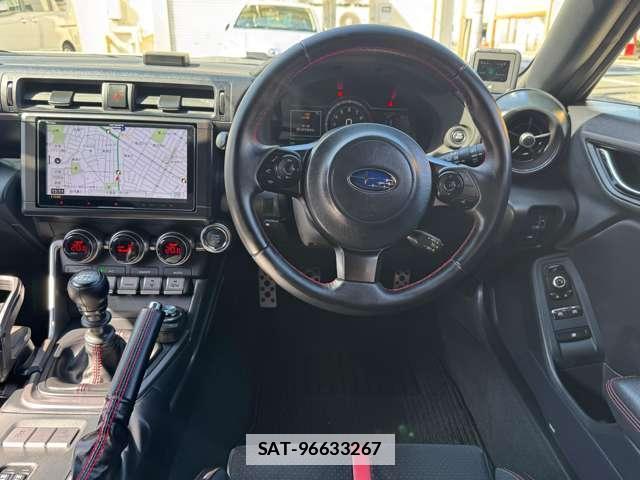 Subaru BRZ 2021-11 7917383-2