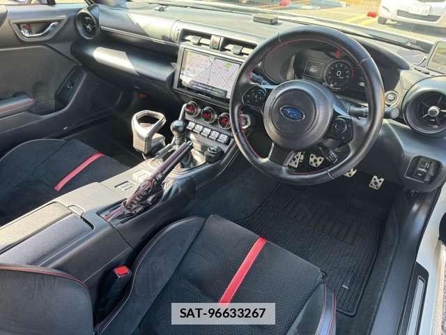 Subaru BRZ 2021-11 7917383-4