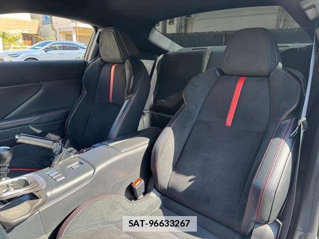 Subaru BRZ 2021-11 7917383-5