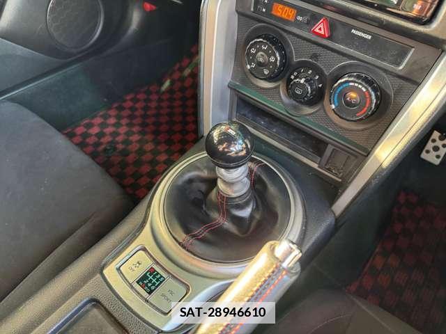 Subaru BRZ 2013-06 7917385-10