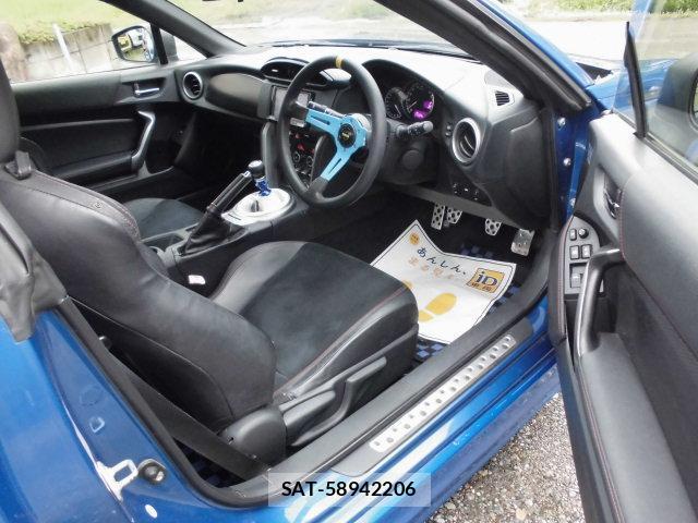 Subaru BRZ 2012-11 7917407-2