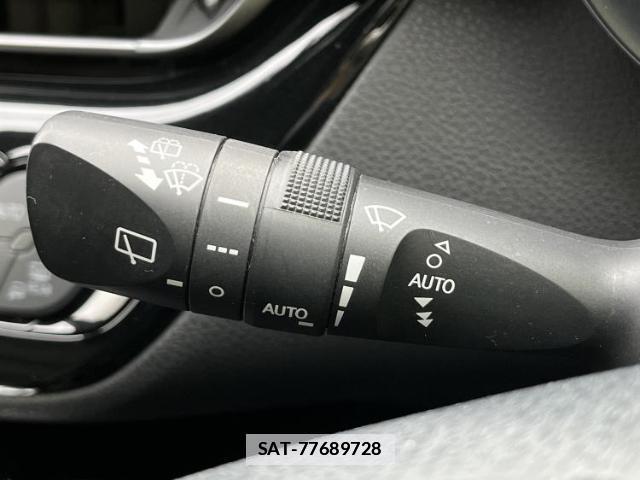 Toyota C-HR 2019-04 7917037-16