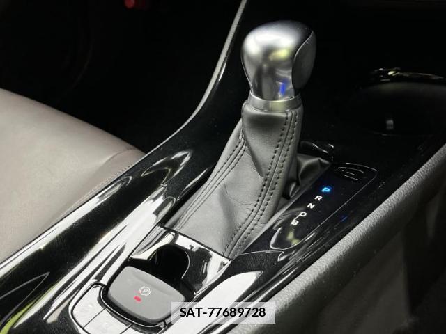 Toyota C-HR 2019-04 7917037-17