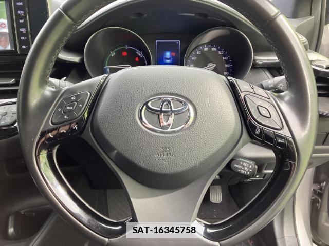 Toyota C-HR 2019-07 7917253-14