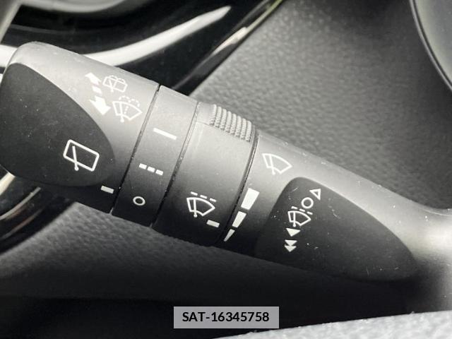 Toyota C-HR 2019-07 7917253-16