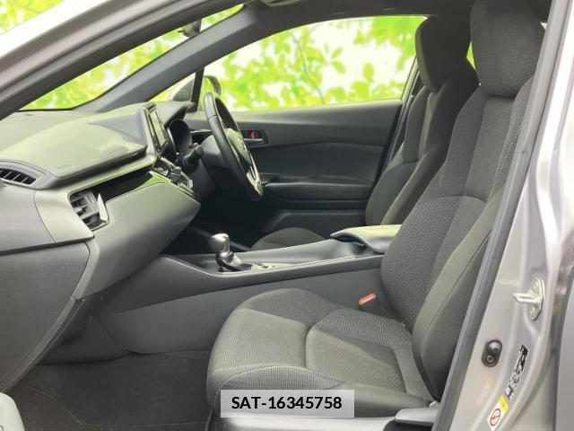 Toyota C-HR 2019-07 7917253-5