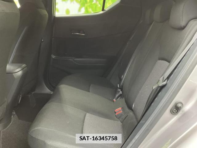 Toyota C-HR 2019-07 7917253-6