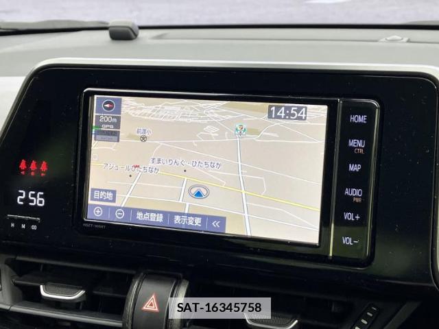 Toyota C-HR 2019-07 7917253-9