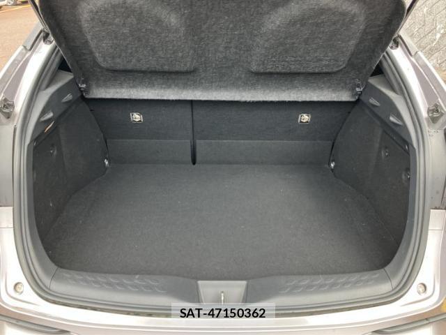 Toyota C-HR 2018-01 7917304-7