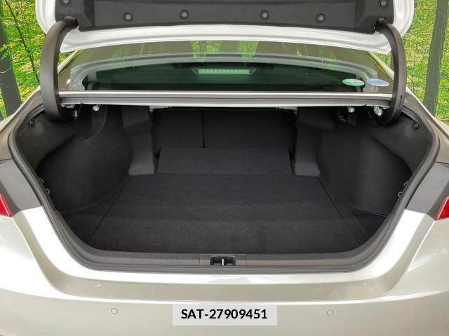 Toyota CAMRY 2020-08 7913052-9
