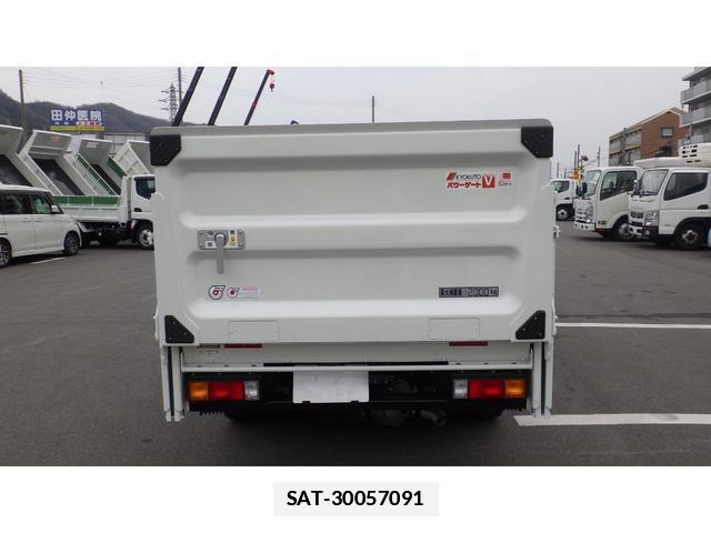 MITSUBISHI FUSO CANTER 2024-09 7913198-3
