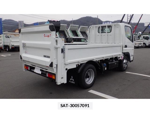 MITSUBISHI FUSO CANTER 2024-09 7913198-4