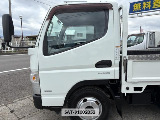 MITSUBISHI FUSO CANTER 2015-09 7915268-12