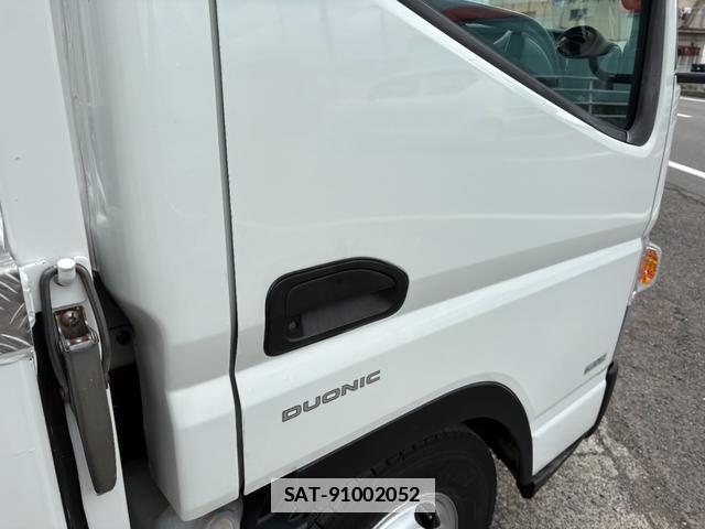 MITSUBISHI FUSO CANTER 2015-09 7915268-16